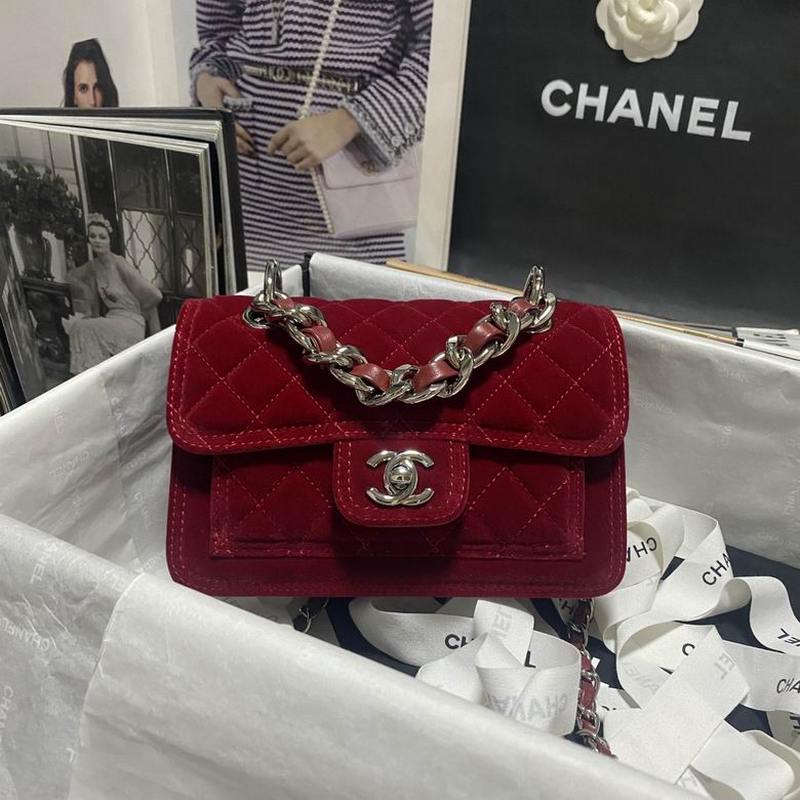 Chanel Handbags 575